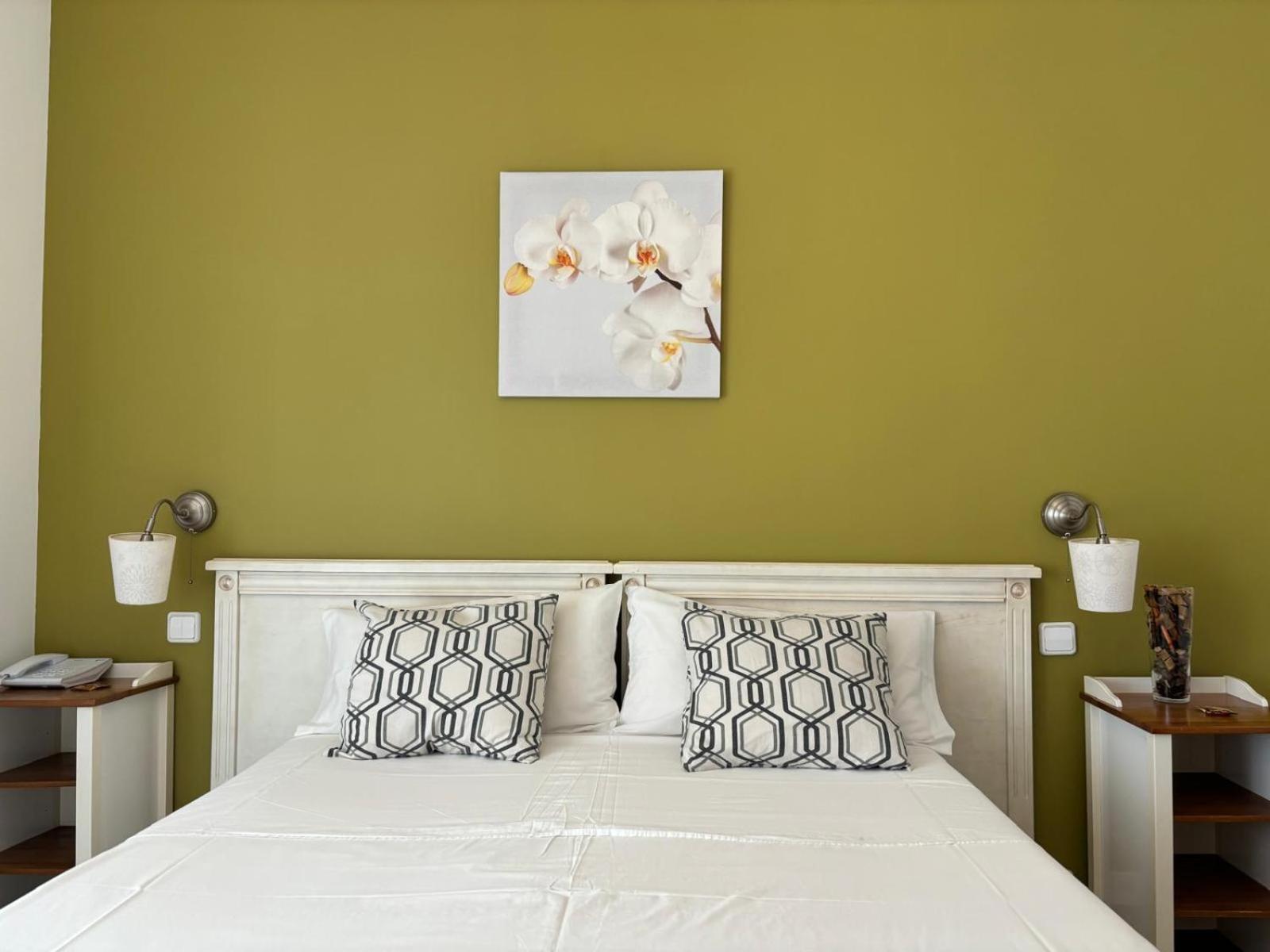 Hostal Barrera มาดริด ภายนอก รูปภาพ